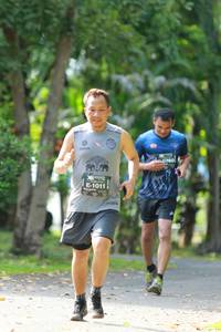 BIB: 0760, 1011
                            <button type="button" onclick="openModal(5131745)" class="btn btn-primary btn-sm float-right btn-popup" data-toggle="modal" data-target=".modal-high-quality">
                        <i class="fas fa-shopping-cart"></i> Add to Cart
                    </button>
                                            <button type="button" onclick="isThisMe(5131745, true)" class="btn btn-success btn-sm float-right btn-popup btn-isme hidden" data-toggle="tooltip" data-placement="bottom" title="นี่คือรูปของคุณใช่ไหม คลิกที่นี่เพื่อเอาเข้าอัลบั้ม">
                        <i class="fas fa-plus"></i> Add to album
                    </button>
                    <button type="button" onclick="isThisMe(5131745, false)" class="btn btn-warning btn-sm float-right btn-popup btn-isnotme hidden">
                        <i class="fas fa-ban"></i> Remove from album
                    </button>